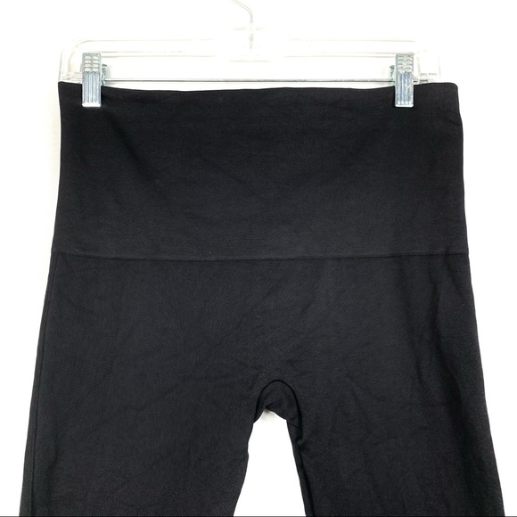 SPANX Look at Me Now Seamless Leggings - Picture 4 of 5